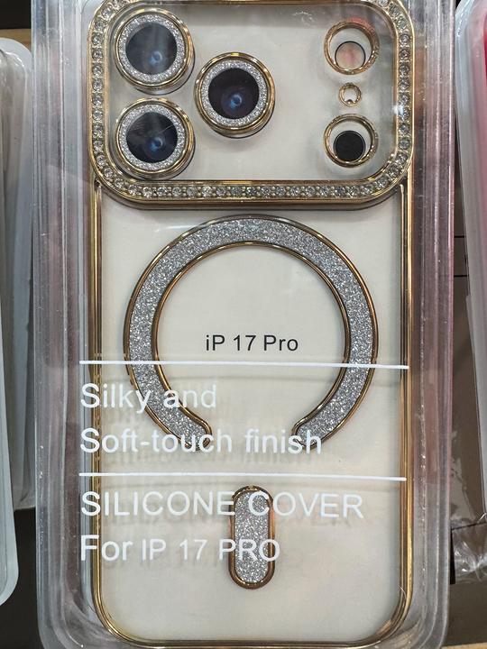 Silicone case with gold glitter edges for iPhone 17 Pro